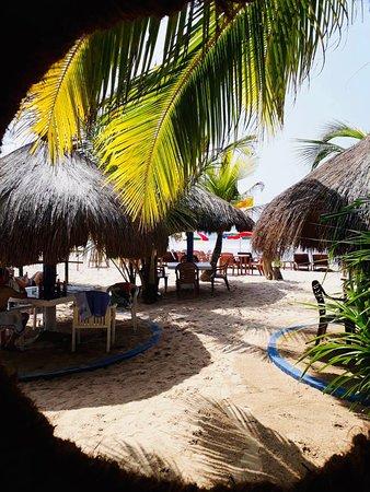 Aliya Lanka Restaurant & Music Bar